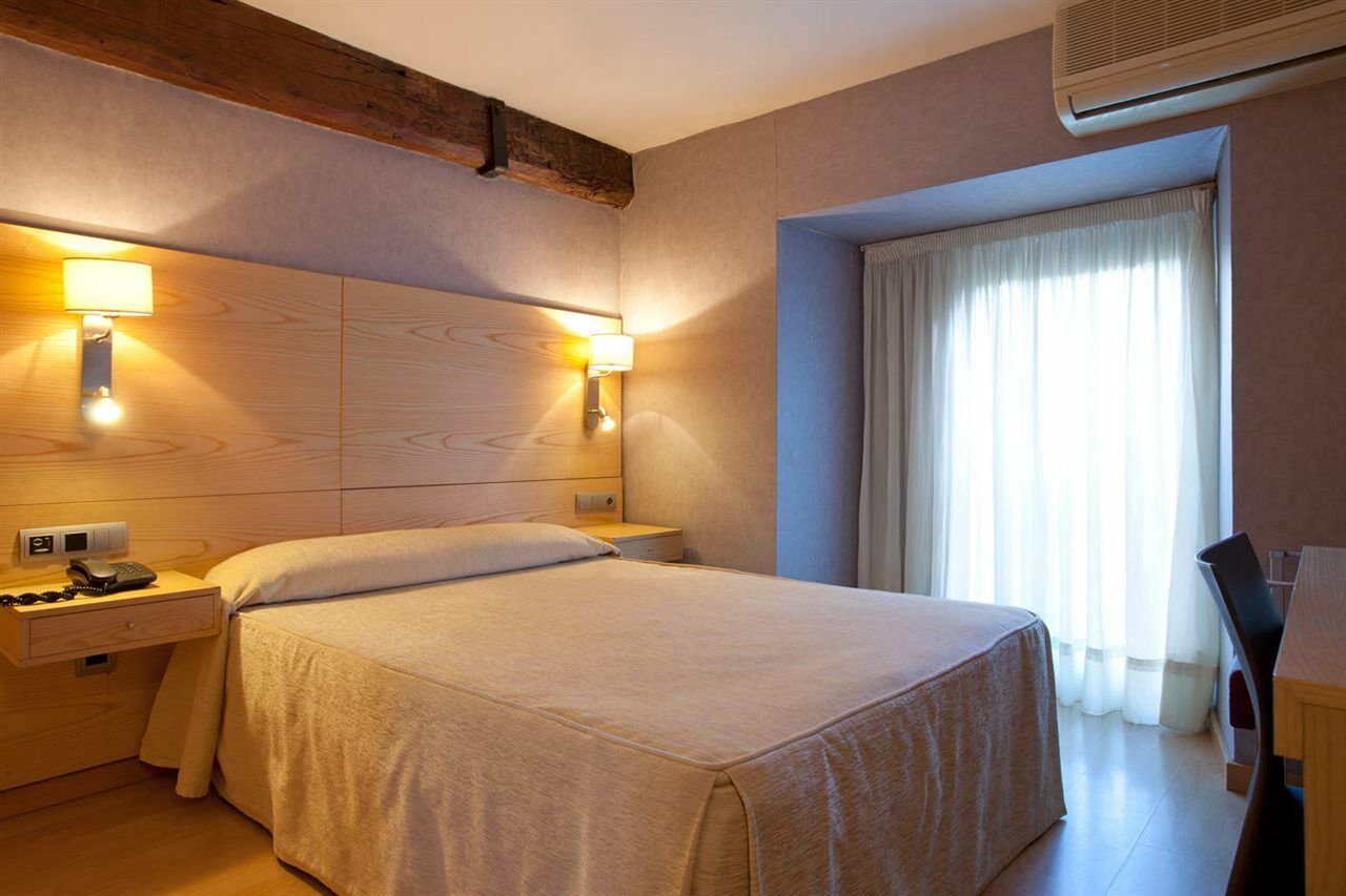 Hotel Sant Agusti 3*